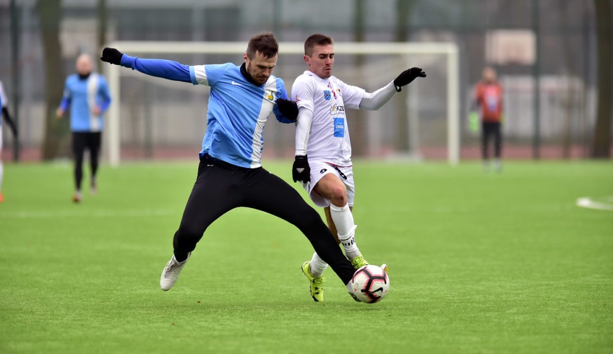 Porażka z liderem | Świt – Korona II Kielce 3:4