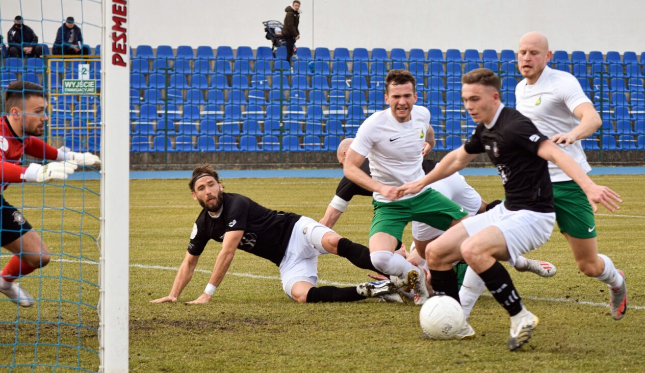 Zwycięstwo!  |  Świt – Polonia Warszawa 2:0 (0:0) [ZDJĘCIA]