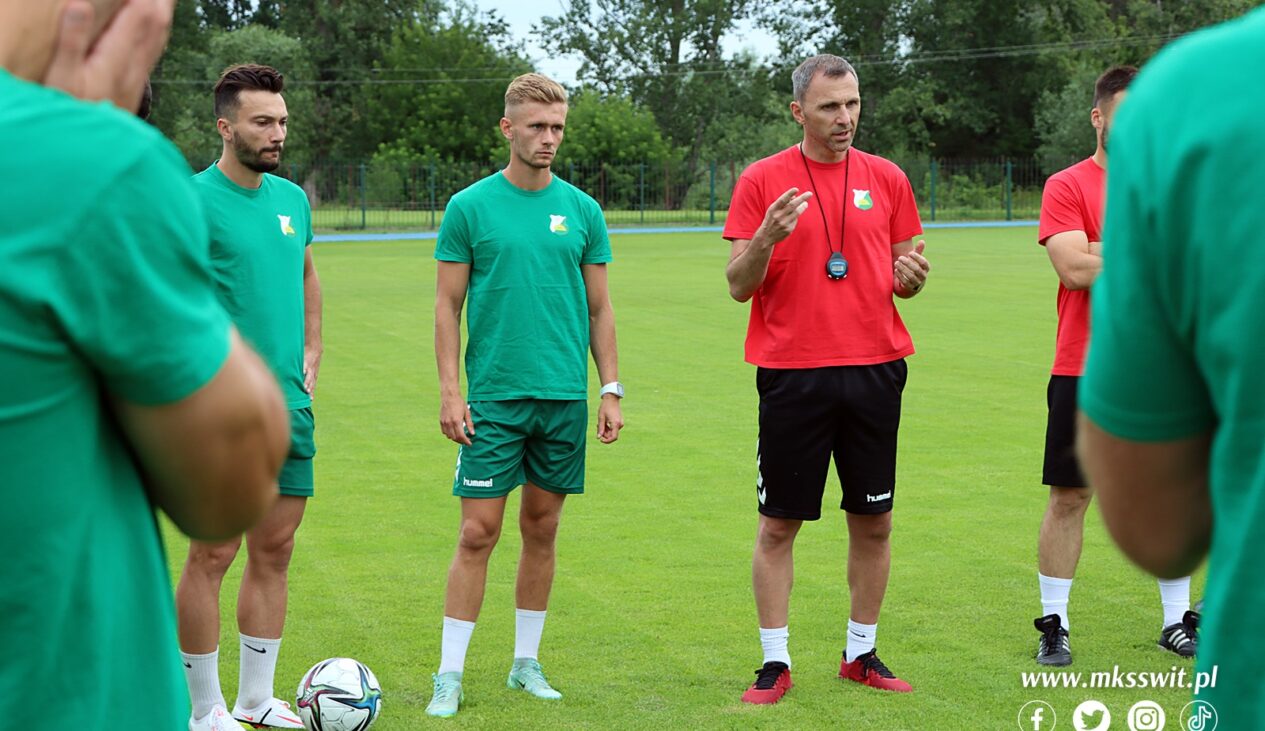 Sparing 1: Znicz Pruszków – Świt 1:1 (0:1)